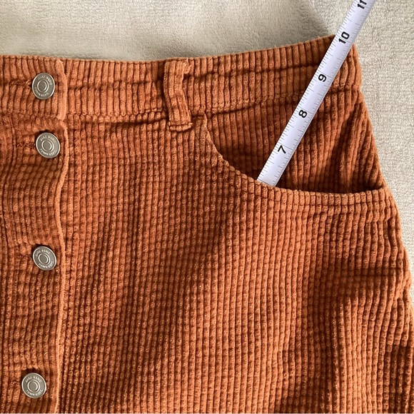 ZARA corduroy mini skirt size large - Picture 8 of 10